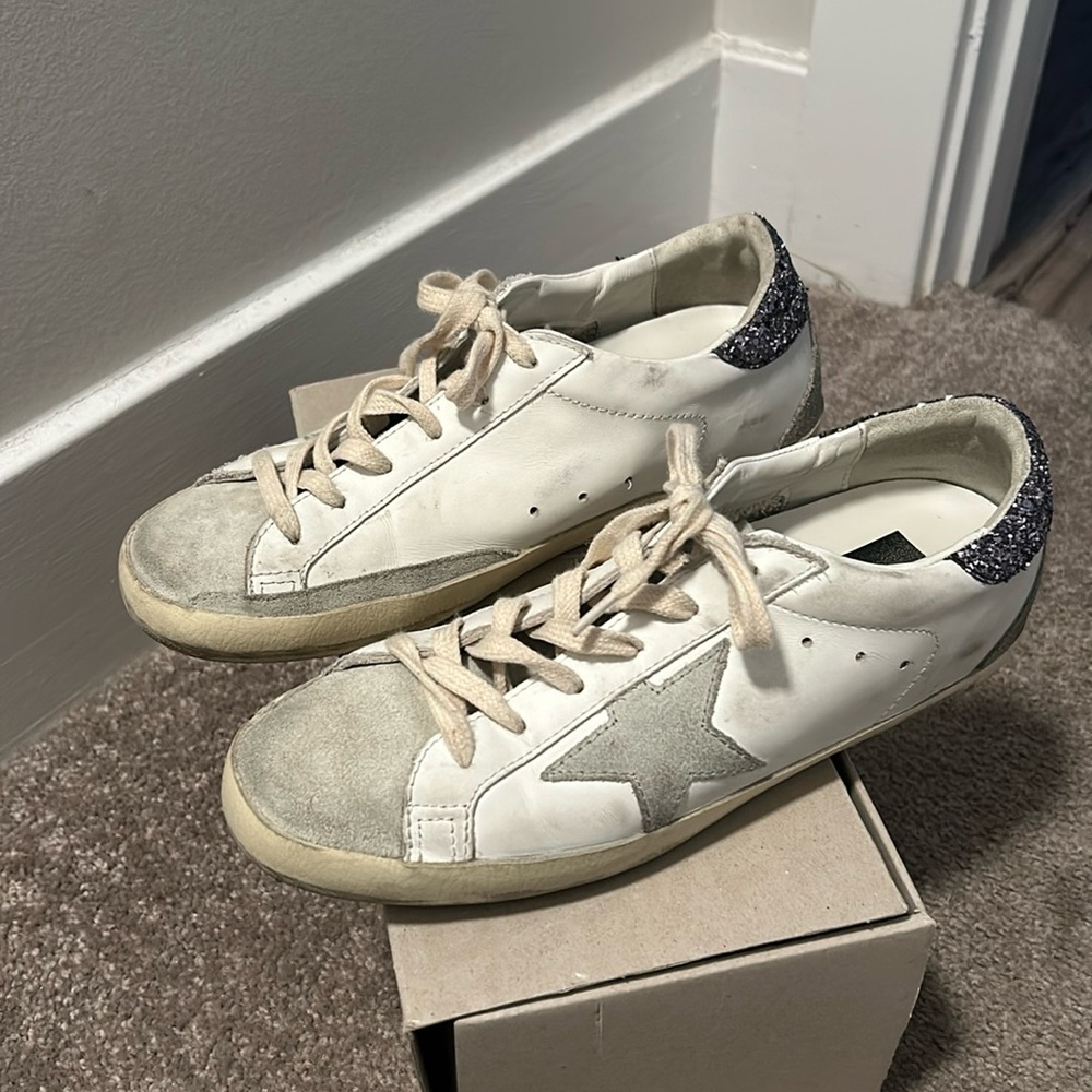 Women golden goose size 39 us 8 good condition